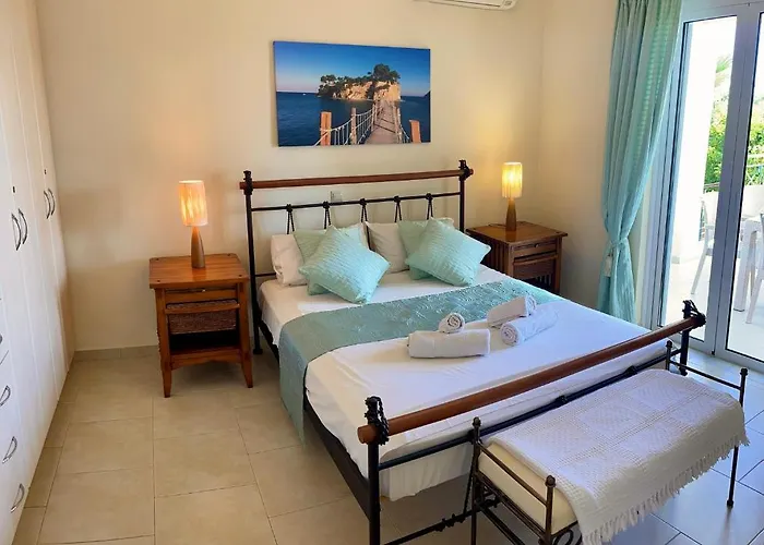 Arkadi Villa *